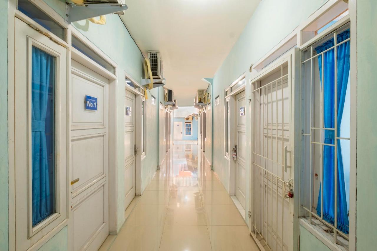 Reddoorz Syariah At Jl Pangeran Hidayatullah Cianjur Hotell Eksteriør bilde