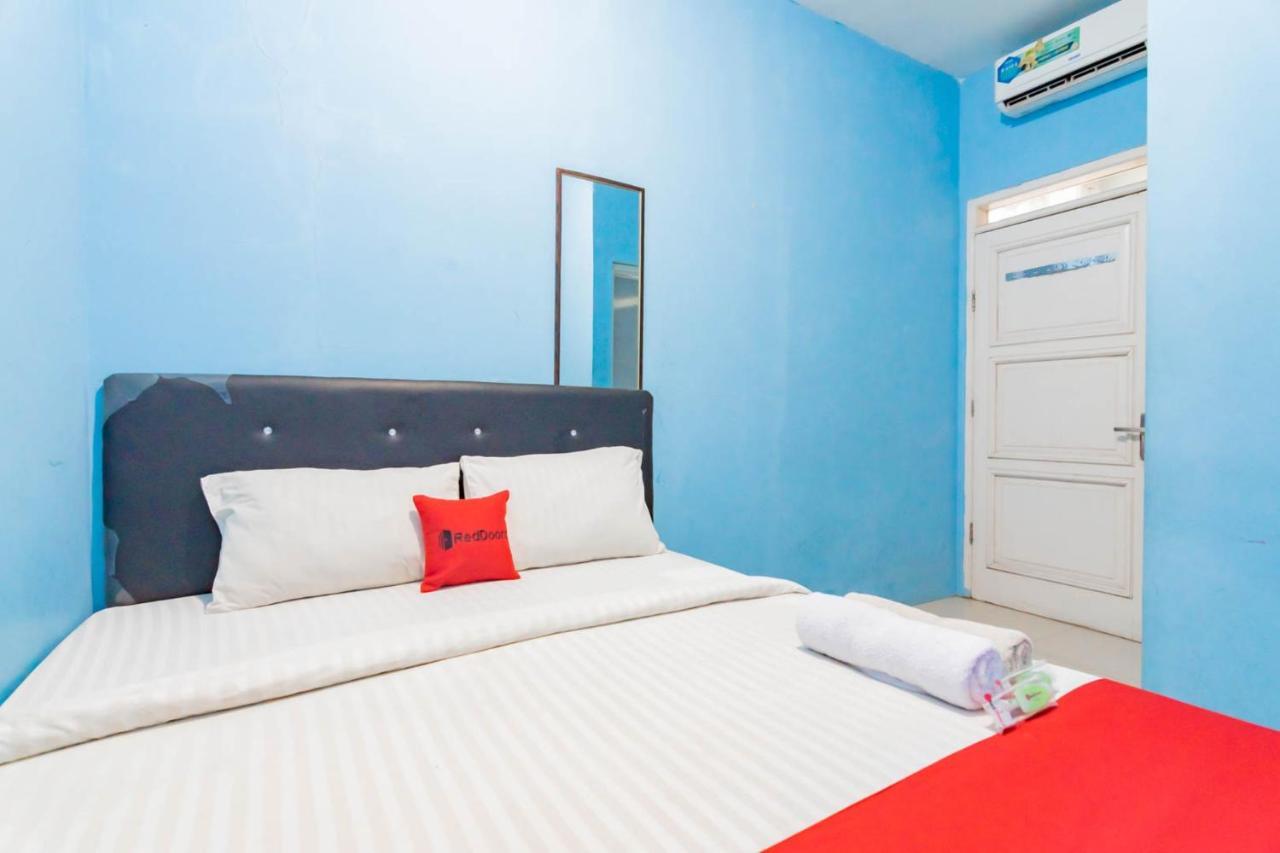 Reddoorz Syariah At Jl Pangeran Hidayatullah Cianjur Hotell Eksteriør bilde