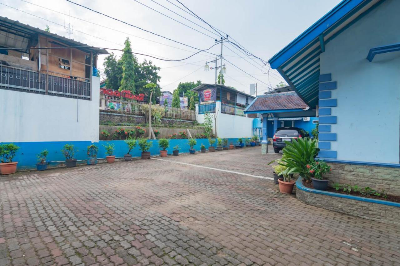 Reddoorz Syariah At Jl Pangeran Hidayatullah Cianjur Hotell Eksteriør bilde
